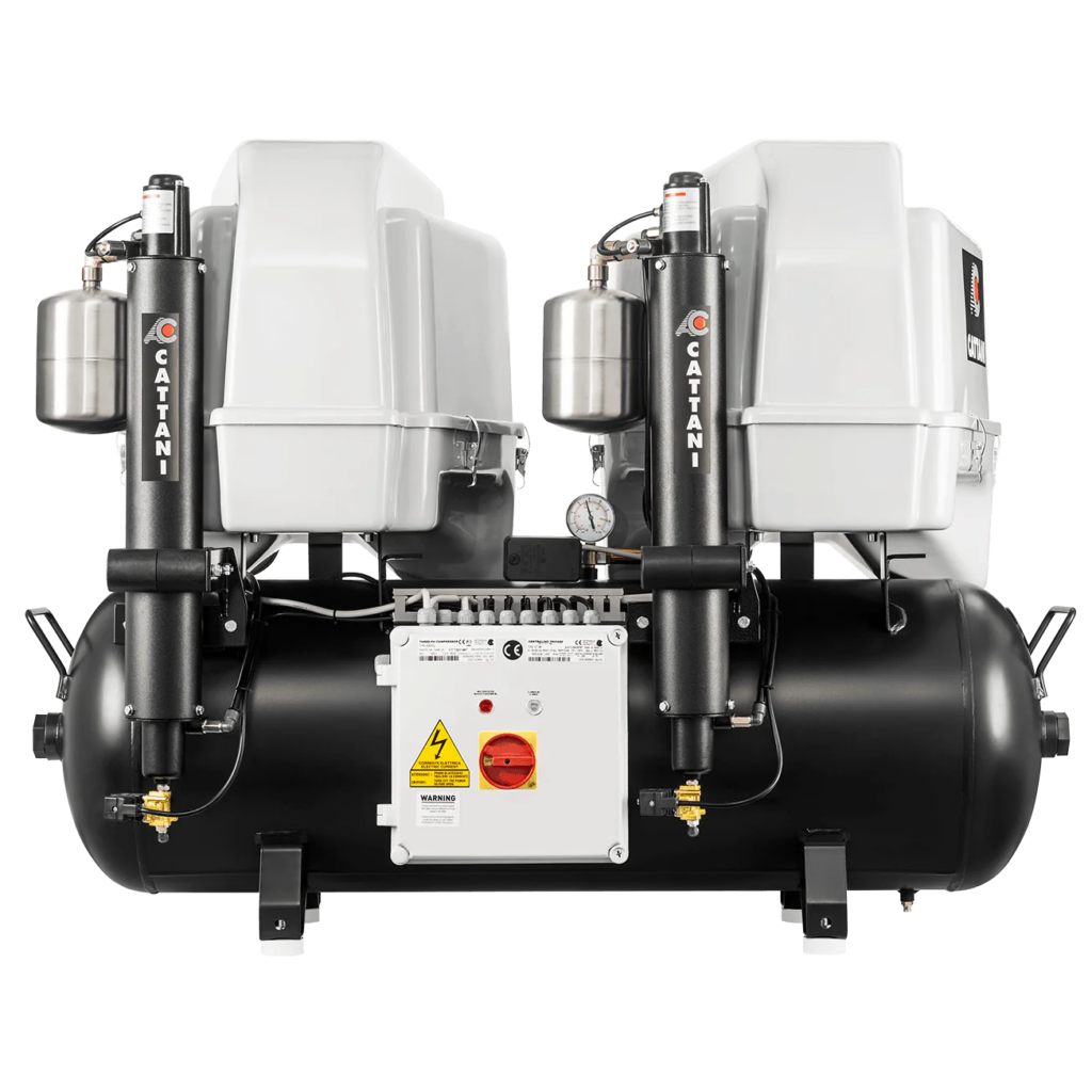 Cattani AC 600 Q 3-silindrilise tandemmootoriga kompressor mürakatte ja niiskuseeraldajaga (013550)